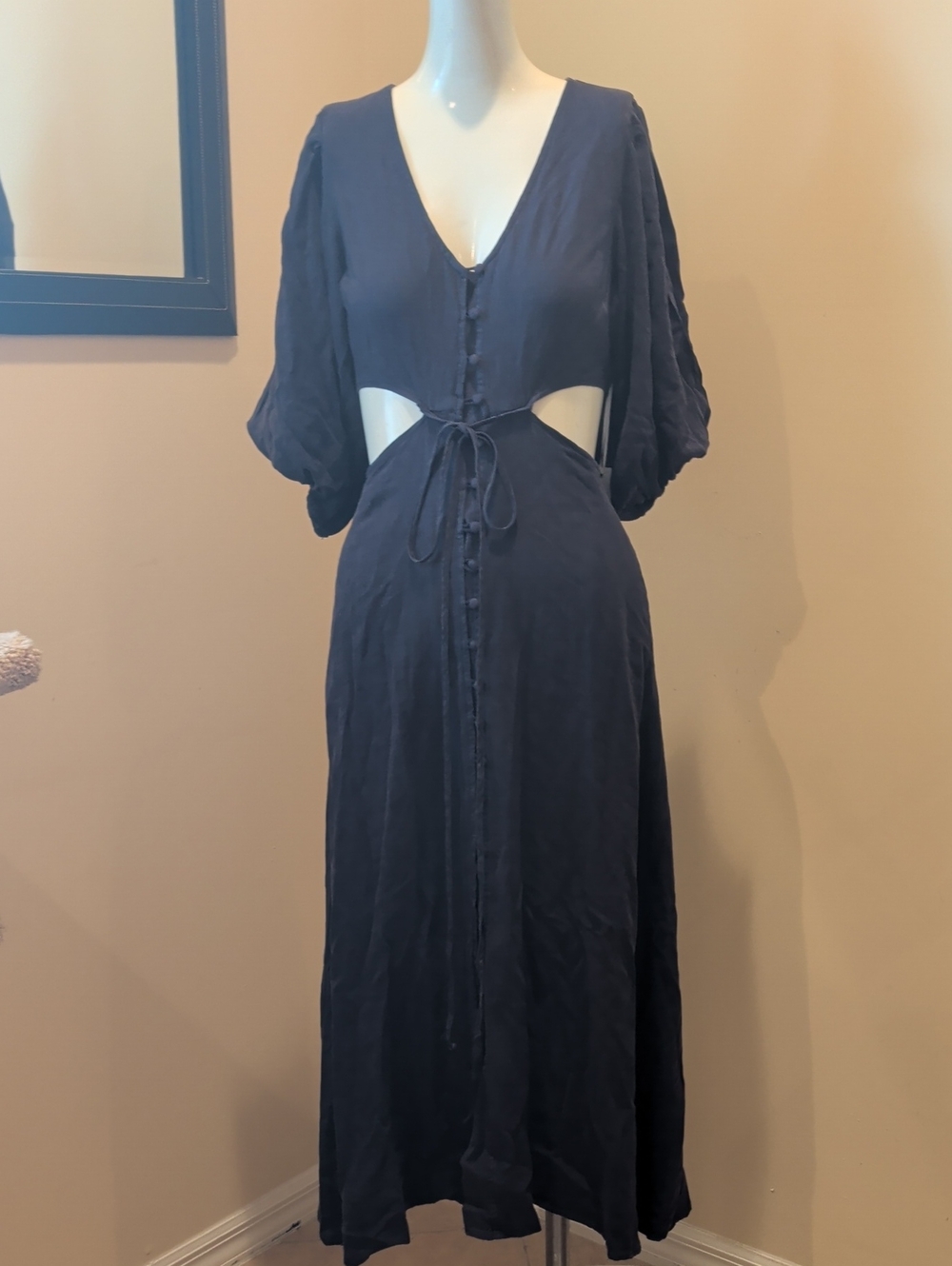 Young Fabulous & Broke Navy V‑Neck Cutout Midi Dress Size XS